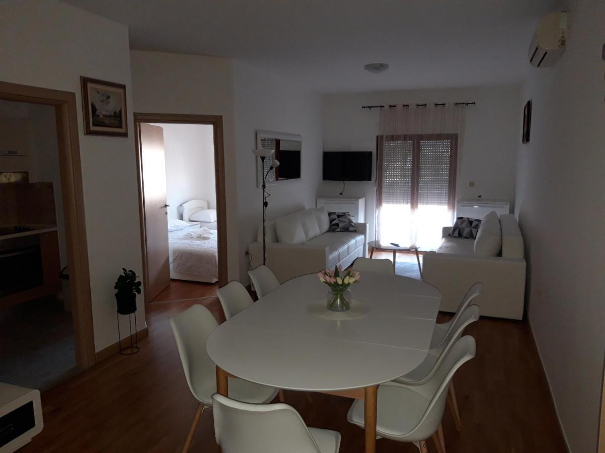 Marys Home Apartment Medugorje エクステリア 写真