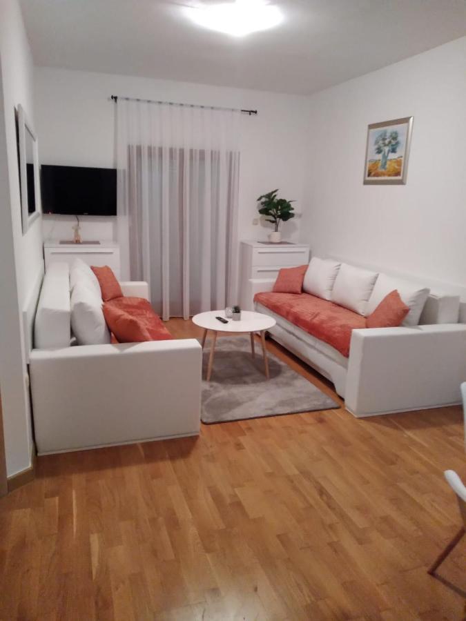 Marys Home Apartment Medugorje エクステリア 写真