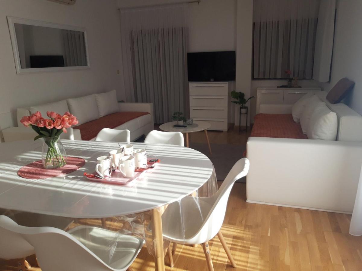 Marys Home Apartment Medugorje エクステリア 写真