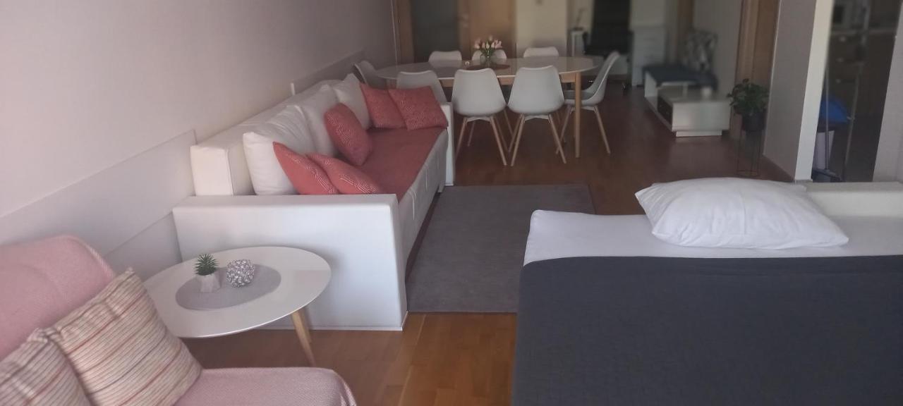 Marys Home Apartment Medugorje エクステリア 写真