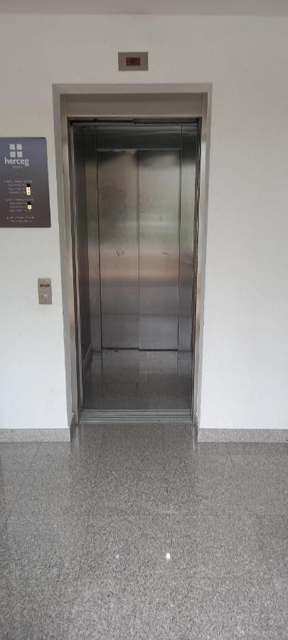 Marys Home Apartment Medugorje エクステリア 写真